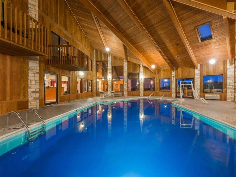 Hotel Baymont By Wyndham Metropolis Extérieur photo